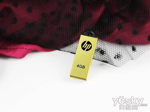 尽显尊荣华贵！HP v225w U盘